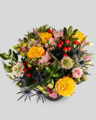18 - Queen's Garden Bouquet