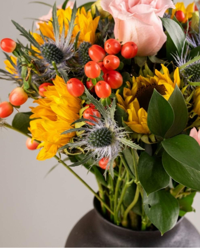 20 - Garden Fiesta Bouquet